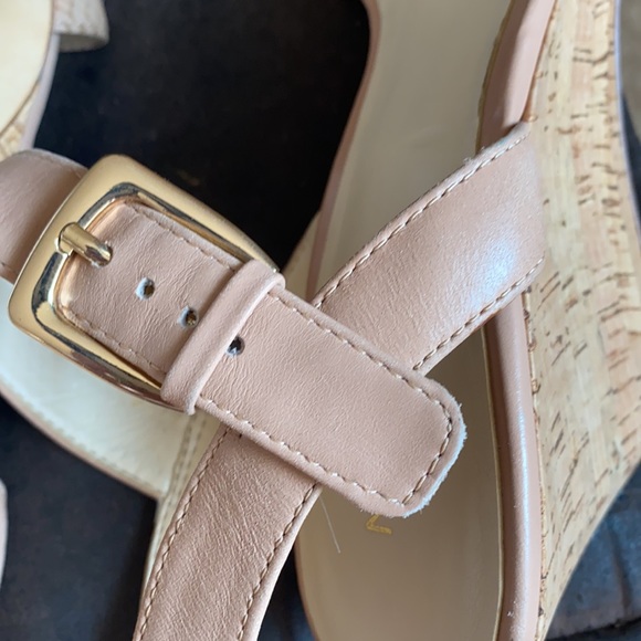 Nine West nude wedge sandals - Picture 7 of 16